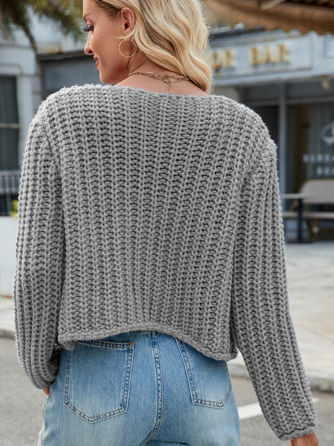 Amara | Cardigan à Col Rond avec Boutons Dorés