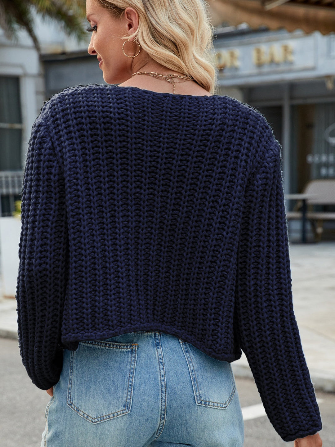 Amara | Cardigan à Col Rond avec Boutons Dorés