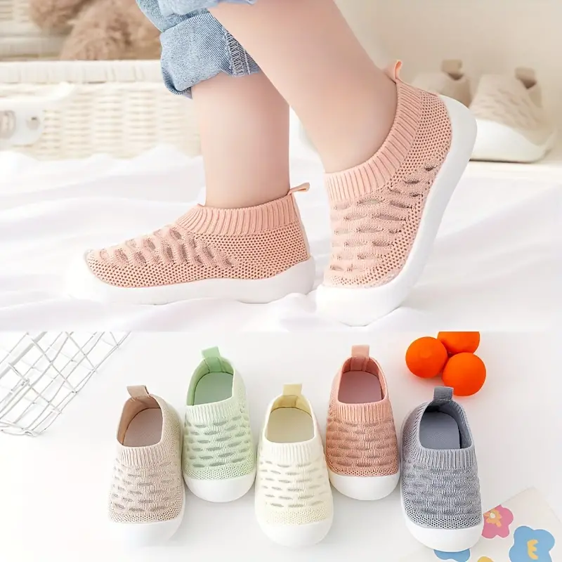 Mia | Chaussures Pieds Nus pour Enfants - Chaussures Souples à Bout Large pour Bébés et Enfants en Bas âge