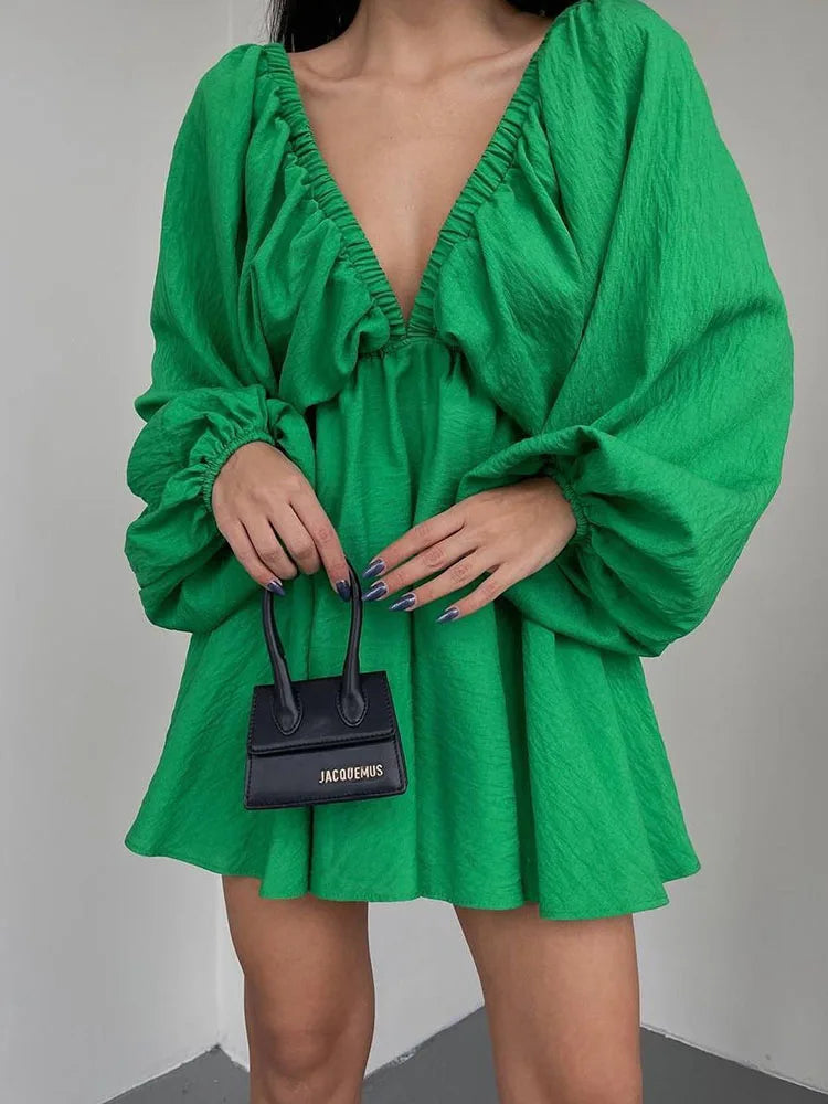 Vaenya | Mini-Robe Bohème avec Manches Longues et Col en V