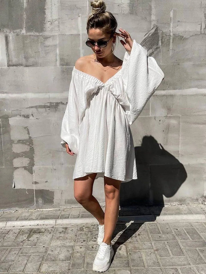 Vaenya | Mini-Robe Bohème avec Manches Longues et Col en V