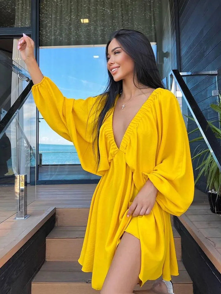 Vaenya | Mini-Robe Bohème avec Manches Longues et Col en V