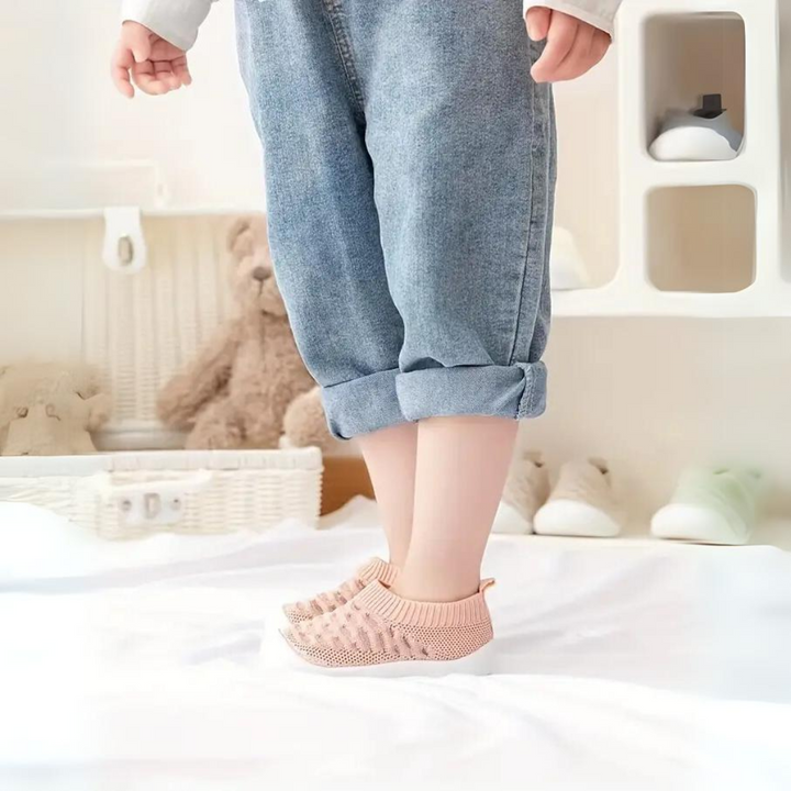 Mia | Chaussures Pieds Nus pour Enfants - Chaussures Souples à Bout Large pour Bébés et Enfants en Bas âge