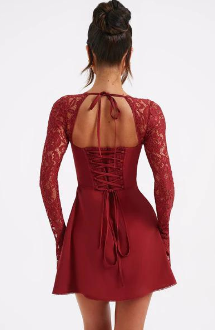 Paloma | Robe Courte Stylée et élégante