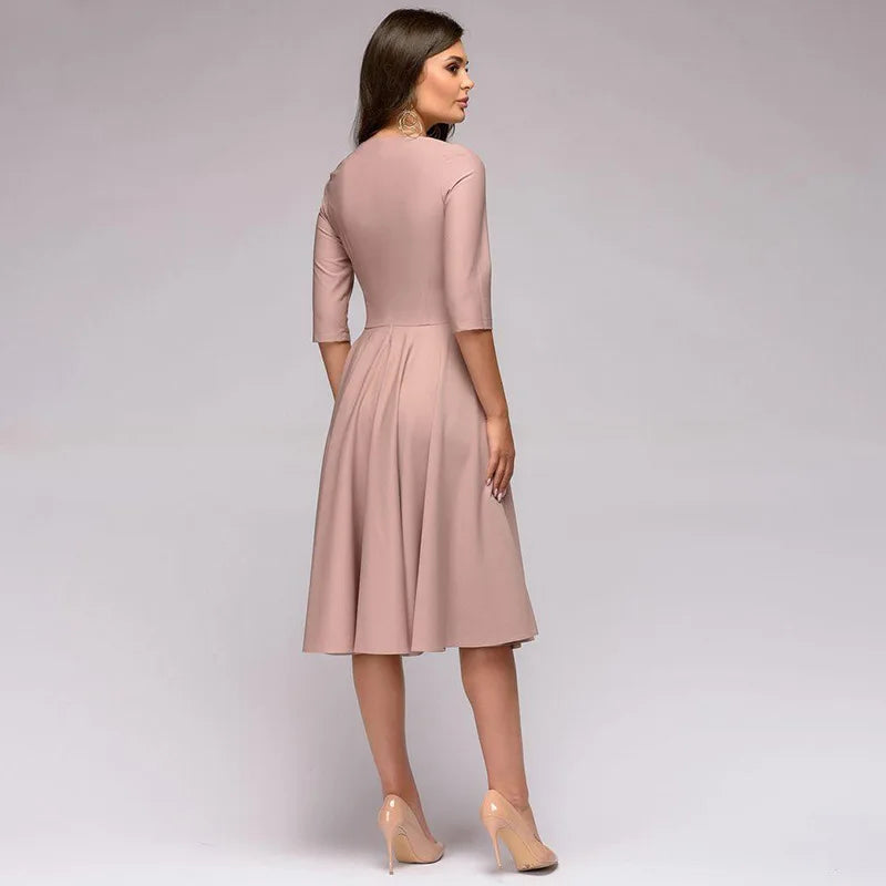 Nicolette | Robe Balançoire élégante pour Femmes