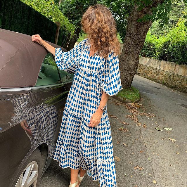 Giulietta | Asymétrique V-Col Robe Avec Géométrique Modèle