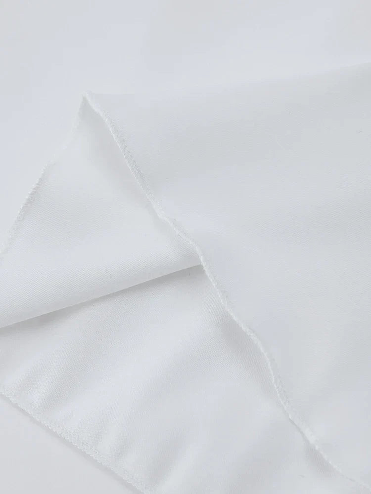 Istriana | Asymétrique Satiné Mini Robe Avec Dos Ouvert