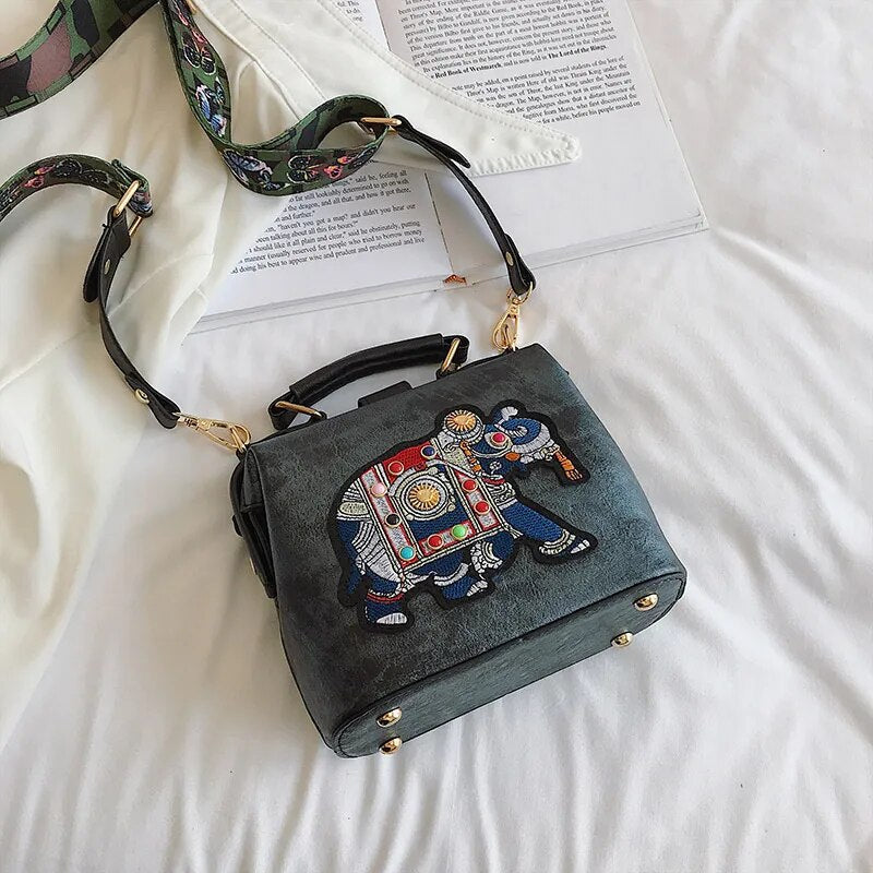 Signe | Sac à Bandoulière Femme de Luxe Unique