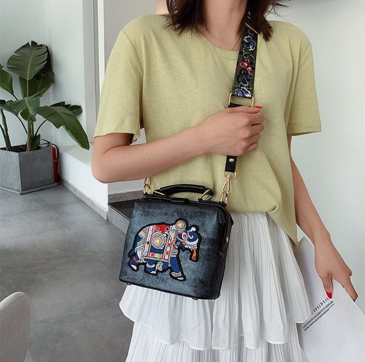 Signe | Sac à Bandoulière Femme de Luxe Unique