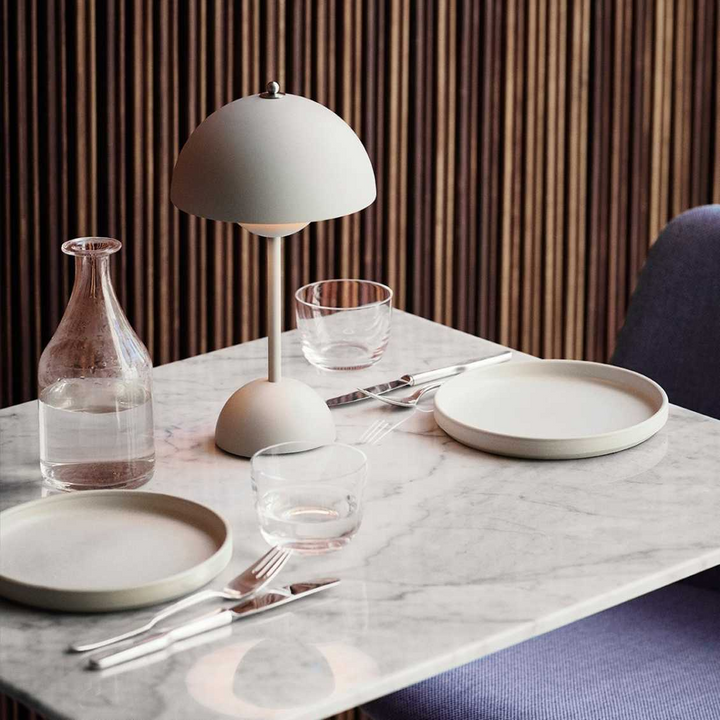 Stüna | Lampe de Table LED