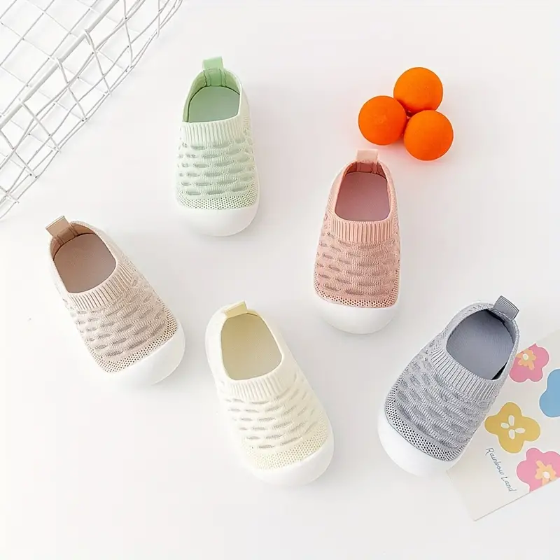 Mia | Chaussures Pieds Nus pour Enfants - Chaussures Souples à Bout Large pour Bébés et Enfants en Bas âge