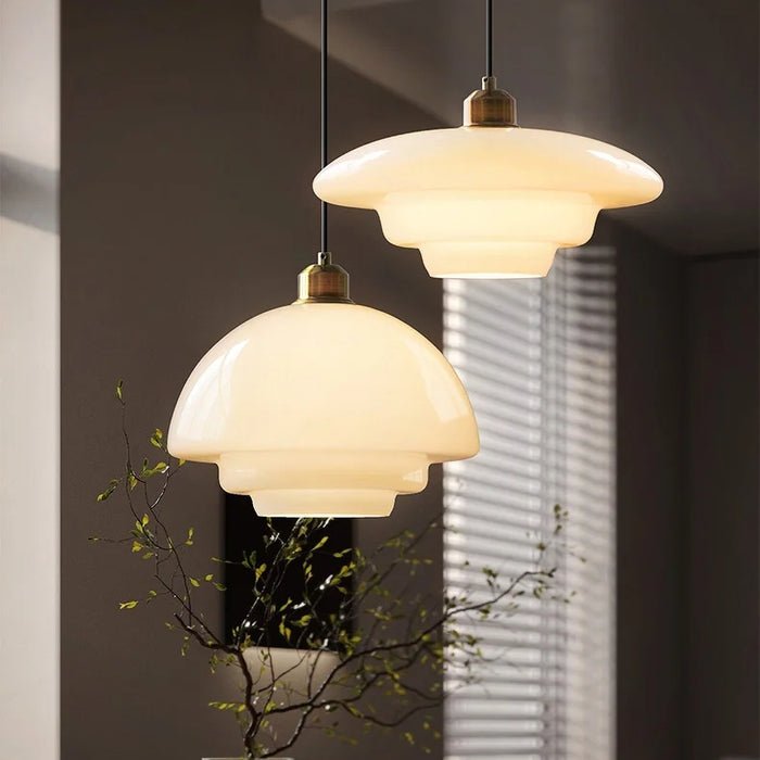 Yandir | Lampe Suspendue à Abat-jour Blanc Lait Pour Intérieurs Rétro et Modernes