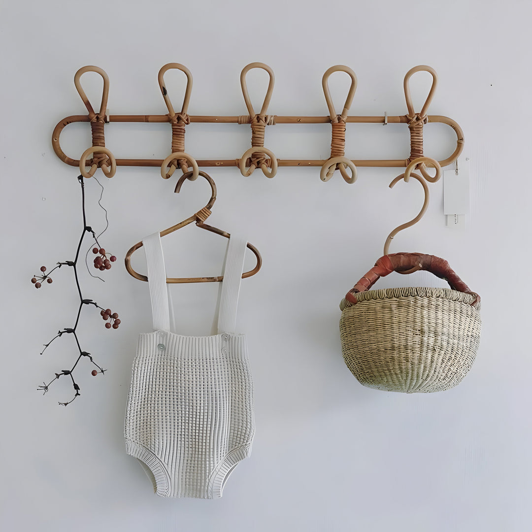 Support Mural Boho Fait à La Main – Patère en Rotin Pour Chambre d’enfant