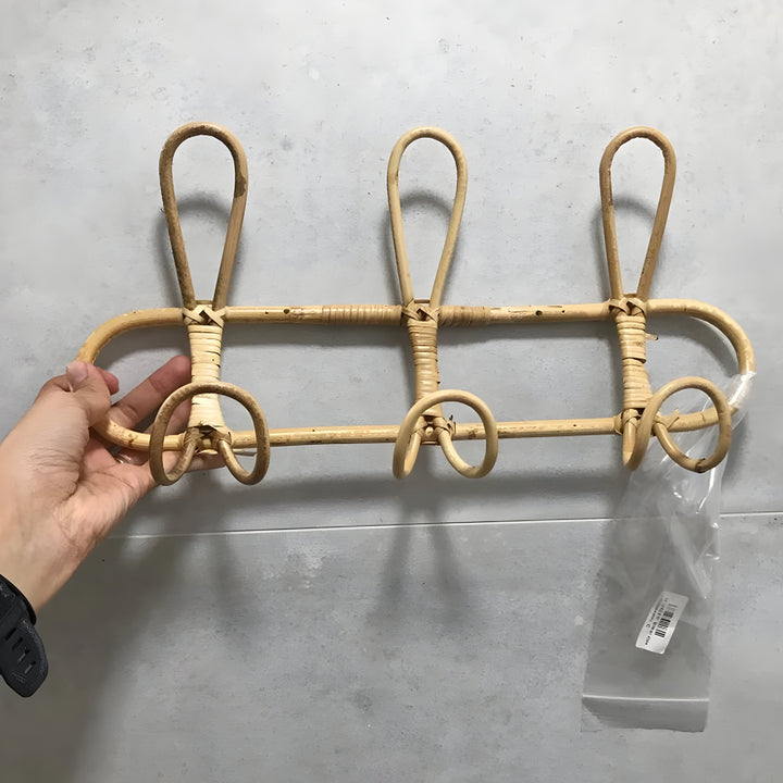 Support Mural Boho Fait à La Main – Patère en Rotin Pour Chambre d’enfant