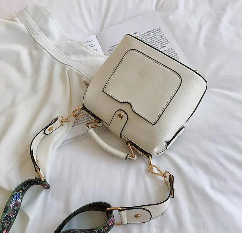 Signe | Sac à Bandoulière Femme de Luxe Unique